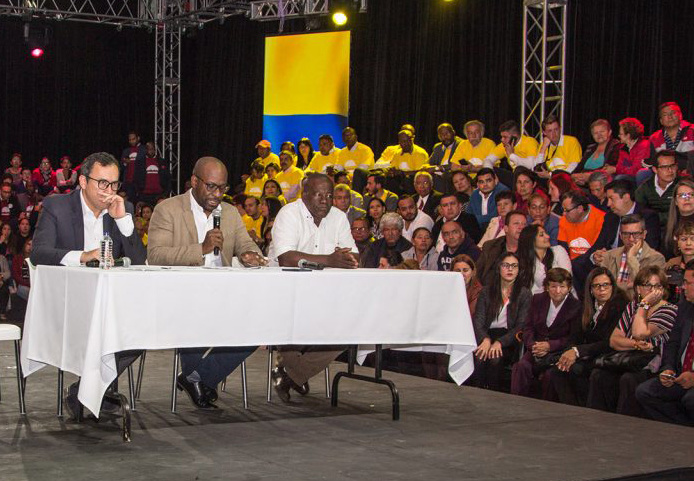 Colombia Renaciente apoya a Clara Luz Roldán a la Gobernación