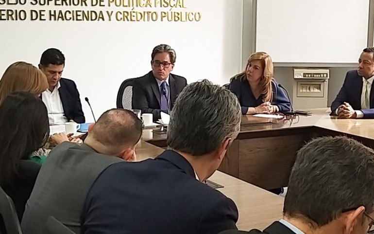 Ministro de Hacienda garantizó a la gobernadora del Valle los recursos para factibilidad del Tren de Cercanías